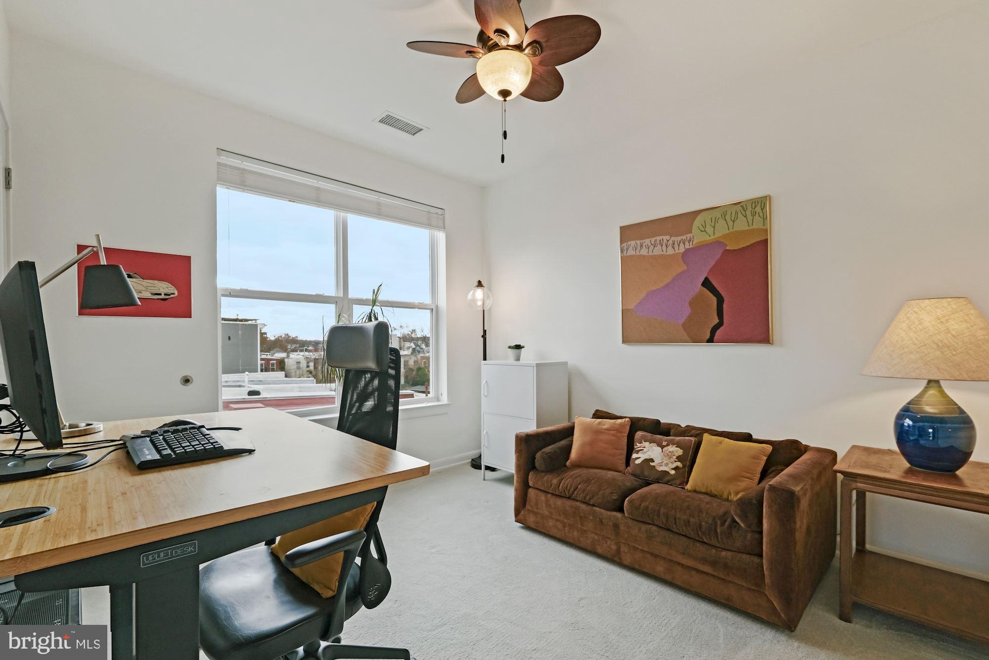 401 15th Street Southeast, Unit 403 Washington, DC 20003 - Photo 26 of 31 Second Bedroom/Den/Home Office