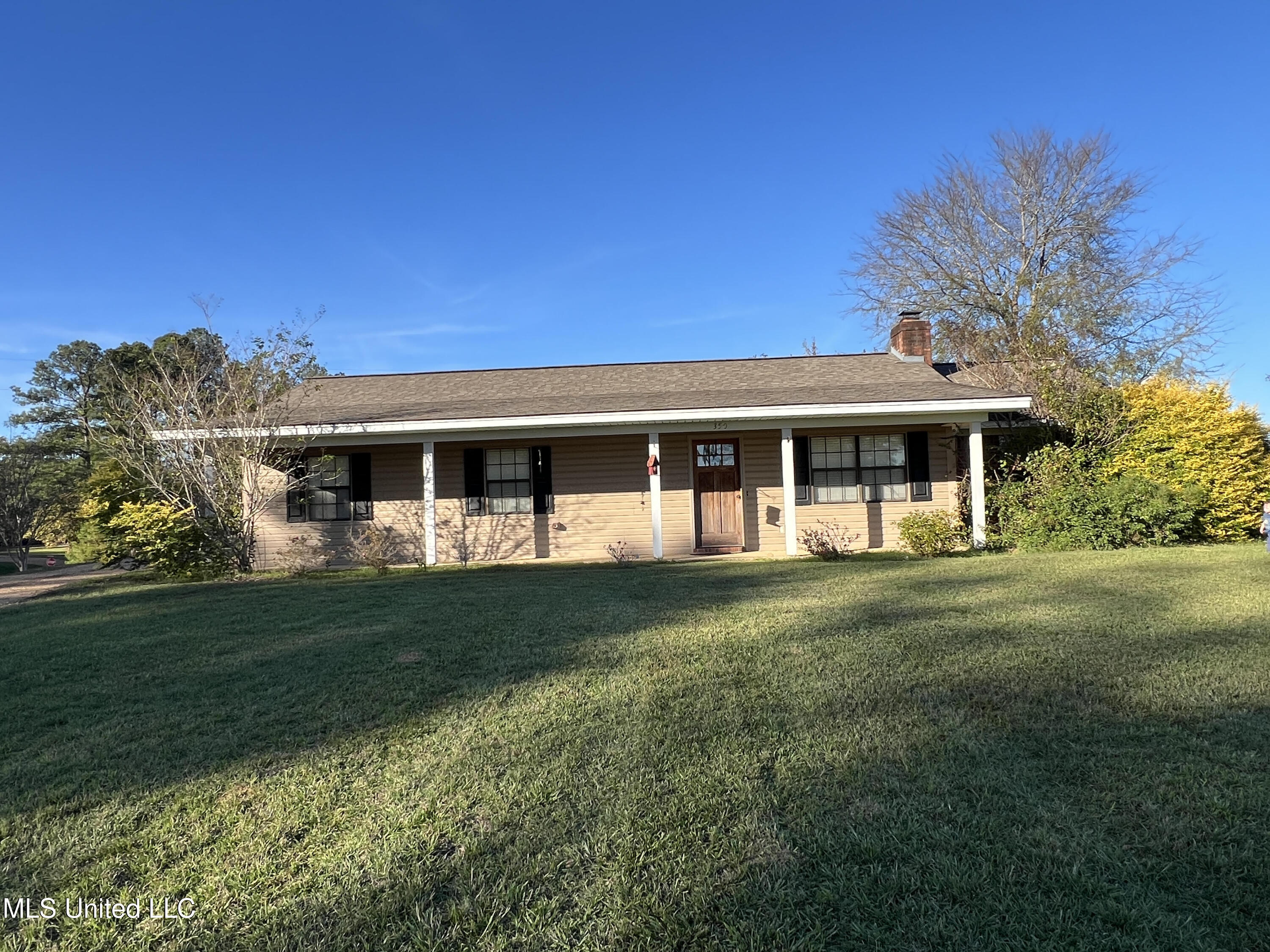 2220 McCullough Road Louisville, MS 39339 - Photo 1 of 24 Front of Home