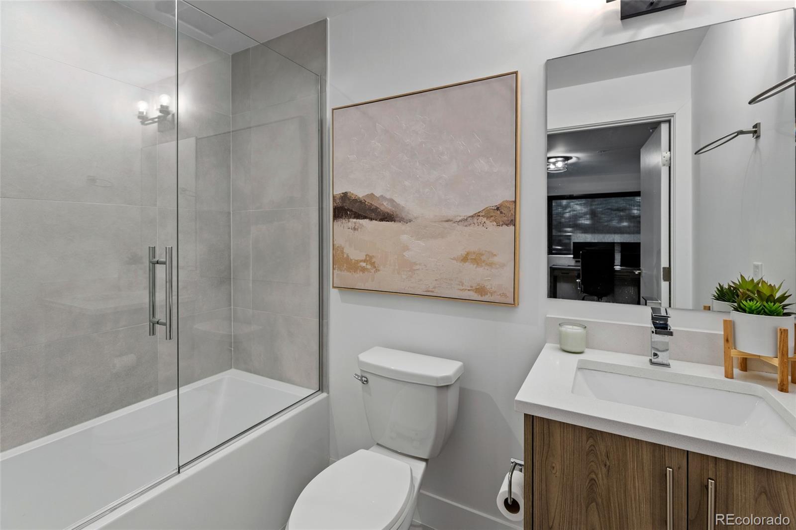 2475 Walnut Street Boulder, CO 80302 - Photo 10 of 50 a bathroom with a sink toilet and shower