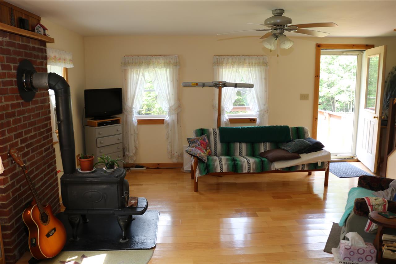 427 West Farms Road Canaan, NH 03741 - Photo 5 of 29