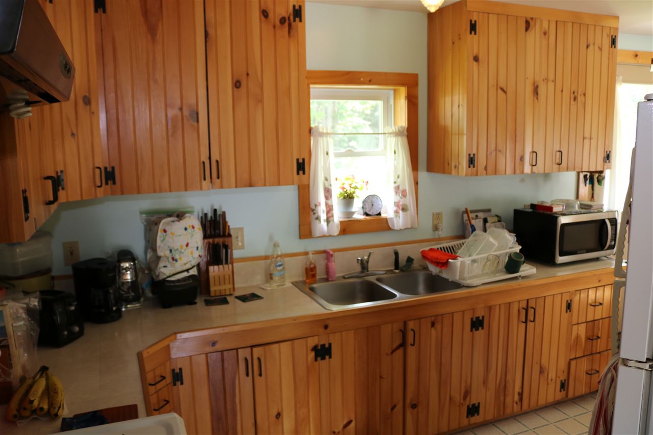 427 West Farms Road Canaan, NH 03741 - Photo 8 of 29