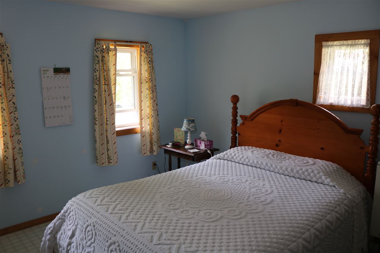 427 West Farms Road Canaan, NH 03741 - Photo 10 of 29