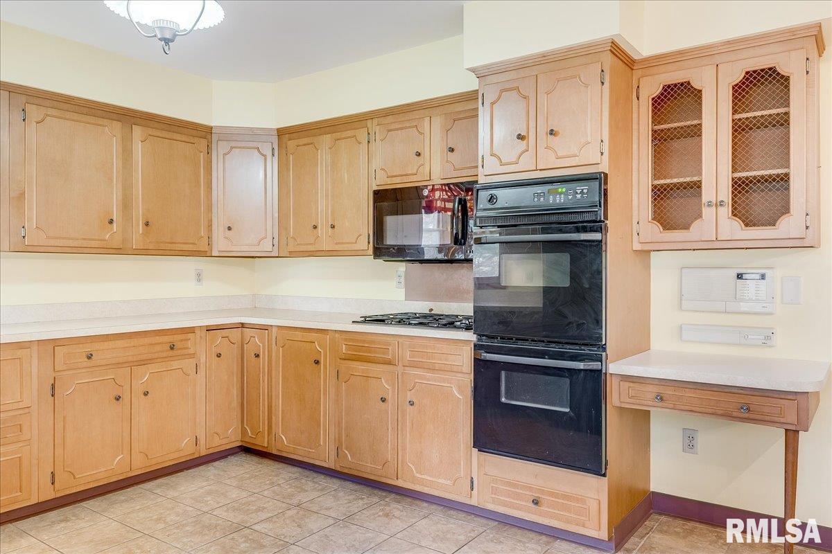 7 Natick Circle Rochester, IL 62563 - Photo 19 of 41