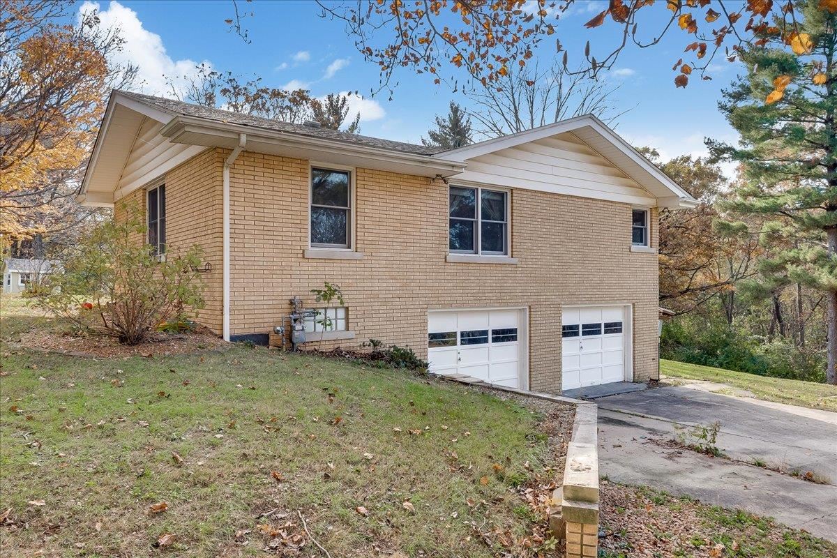 7 Natick Circle Rochester, IL 62563 - Photo 4 of 41