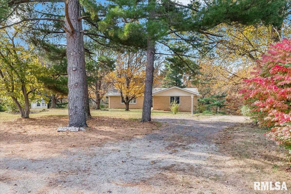 7 Natick Circle Rochester, IL 62563 - Photo 5 of 41