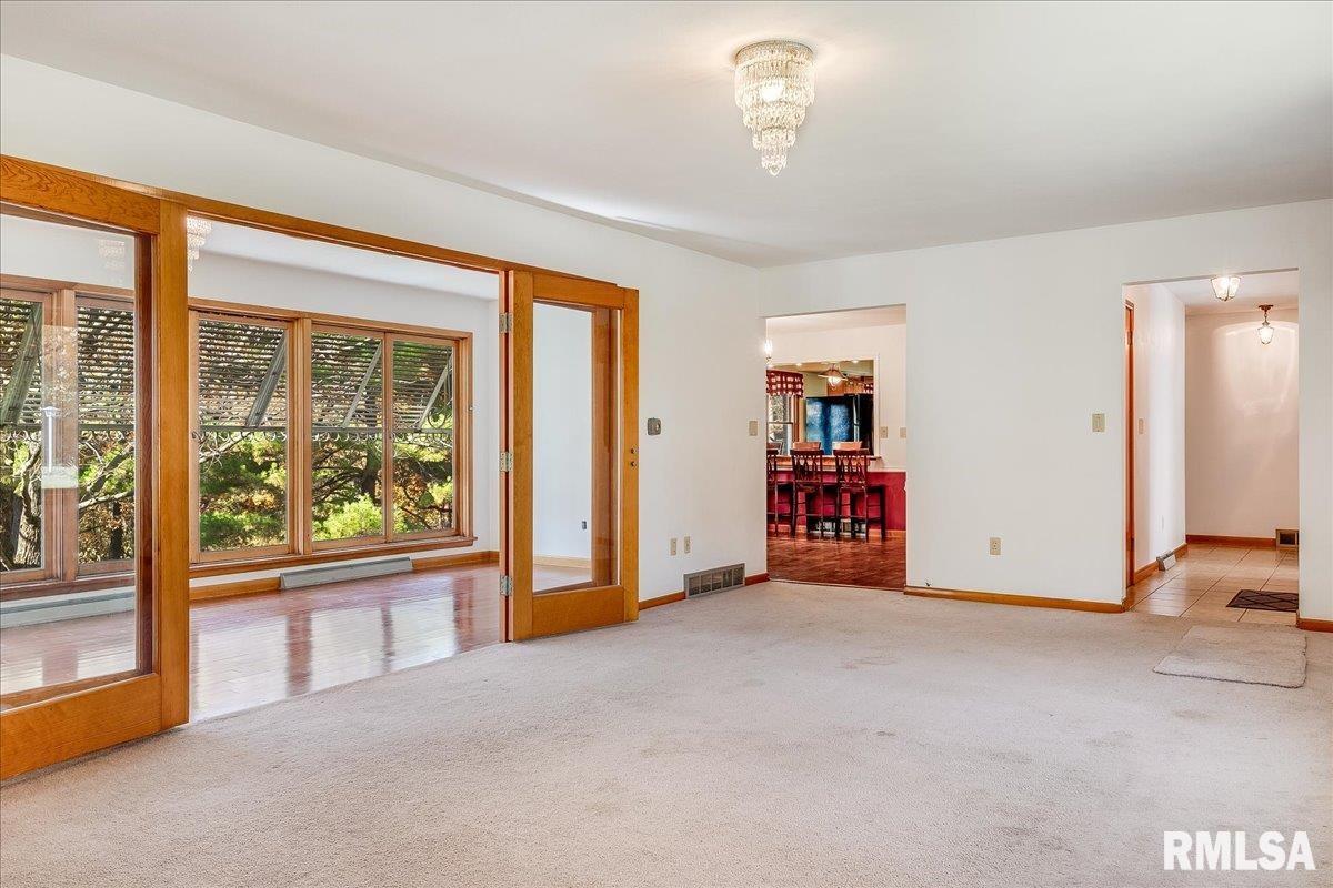 7 Natick Circle Rochester, IL 62563 - Photo 7 of 41