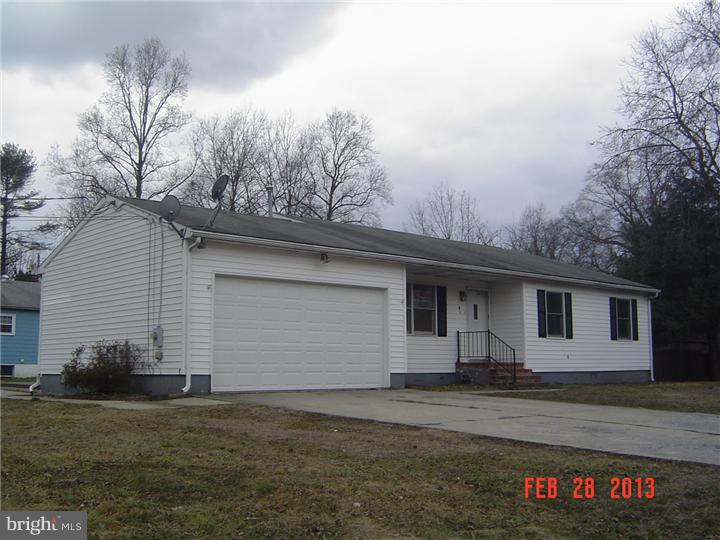 41 Oberlin Road Pennsville, NJ 08070 - Photo 1 of 12 Gallery Image 1