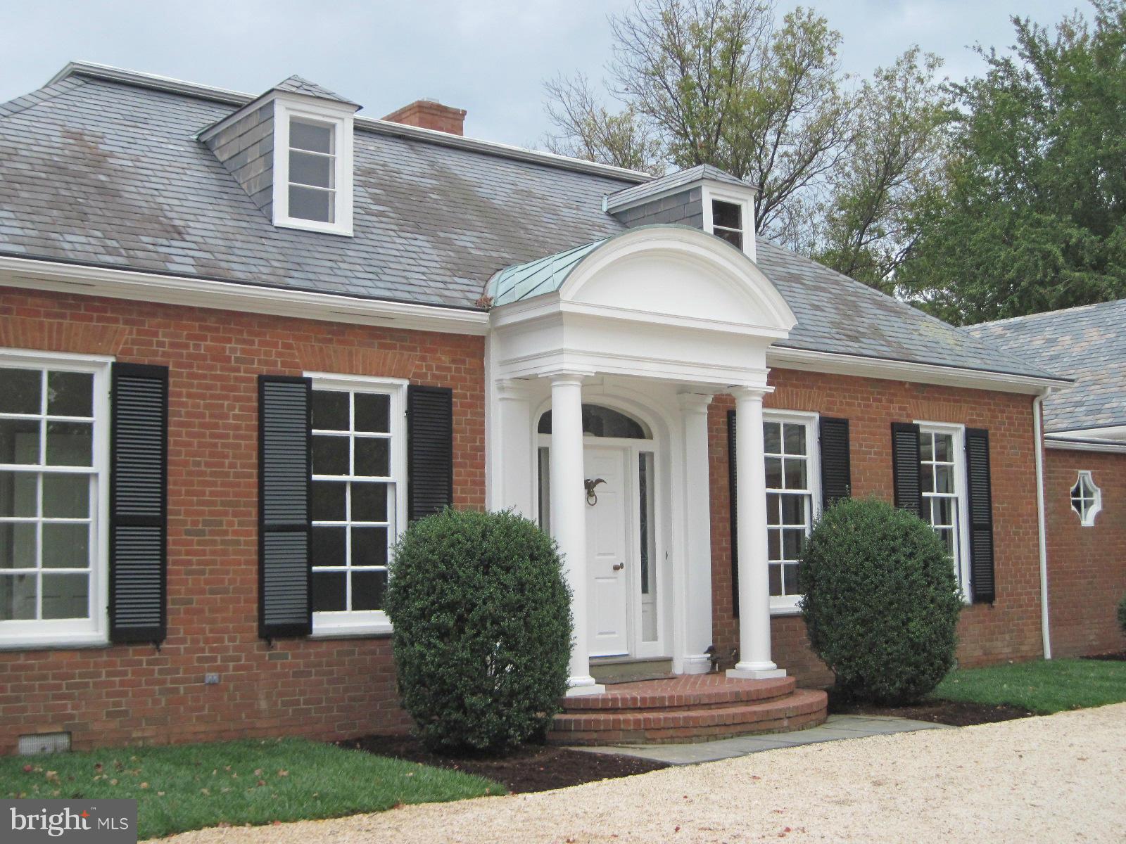 Exterior (Front)