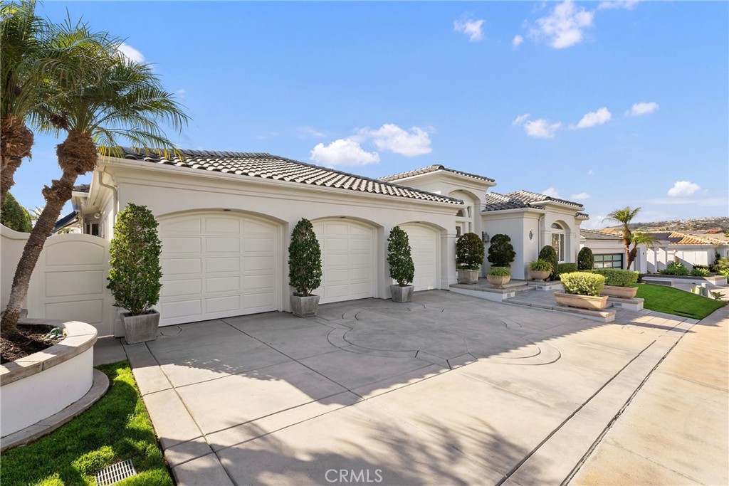 39 Marbella Dana Point, CA 92629 - Photo 43 of 58 a view of a house with a patio