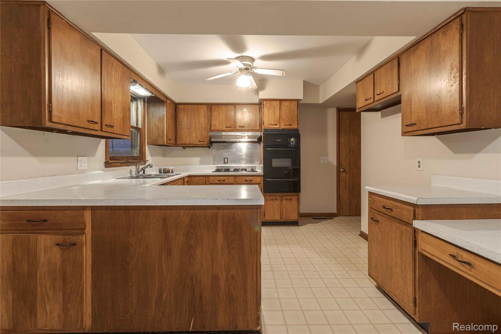 2917 Staib Road Tecumseh, MI 49286 - Photo 12 of 40 10 Staib (19 of 67).jpg