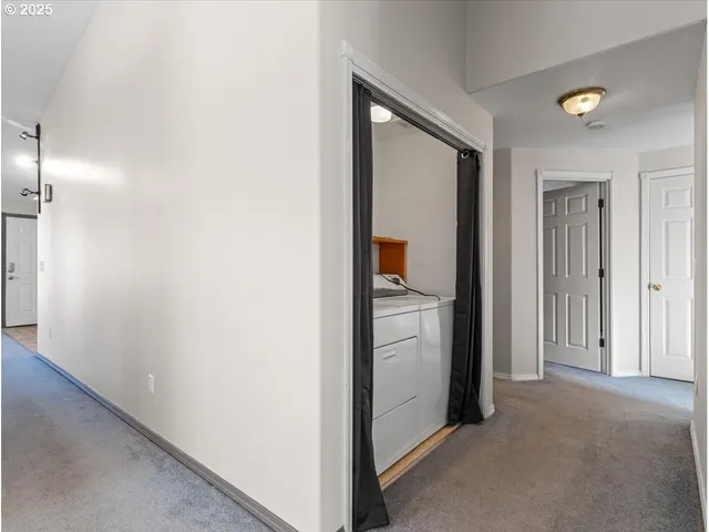 a view of hallway with a hallway