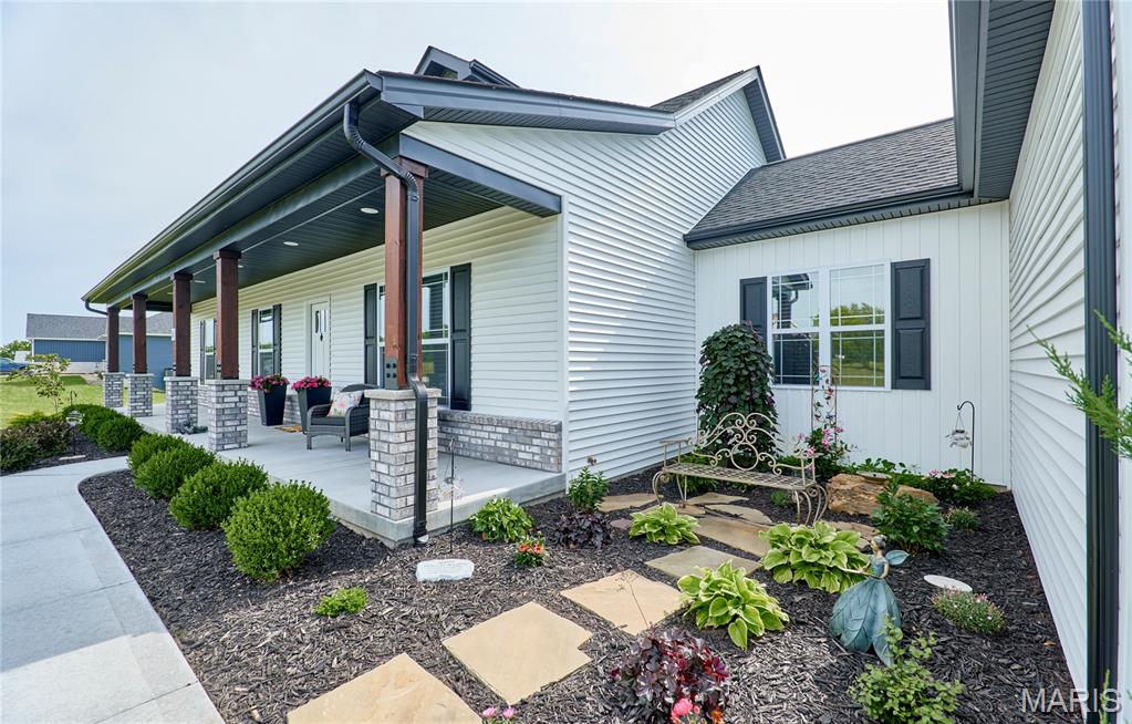 4 Ashley Lane Hawk Point, MO 63349 - Photo 6 of 59