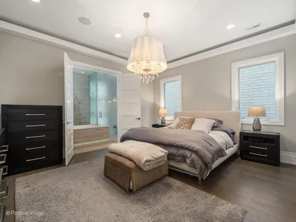 $1,699,900 | 1844 West Erie Street, Chicago, IL 60622