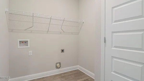 $2,200 | 10689 Chapelwood Drive, Gulfport, MS 39503