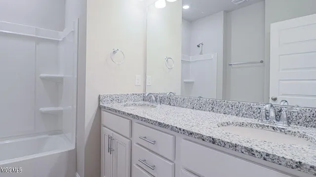 $2,200 | 10689 Chapelwood Drive, Gulfport, MS 39503