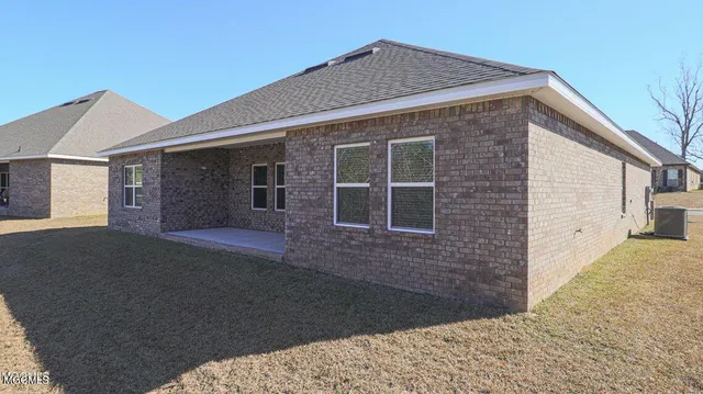 $2,200 | 10689 Chapelwood Drive, Gulfport, MS 39503