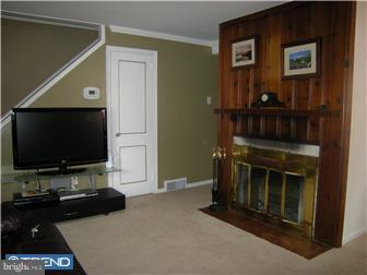 2319 Patton Road Abington, PA 19001 - Photo 5 of 12 Gallery Image 5