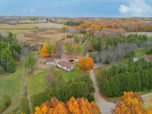 $595,000 | N8538 River Road, Watertown, WI 53094
