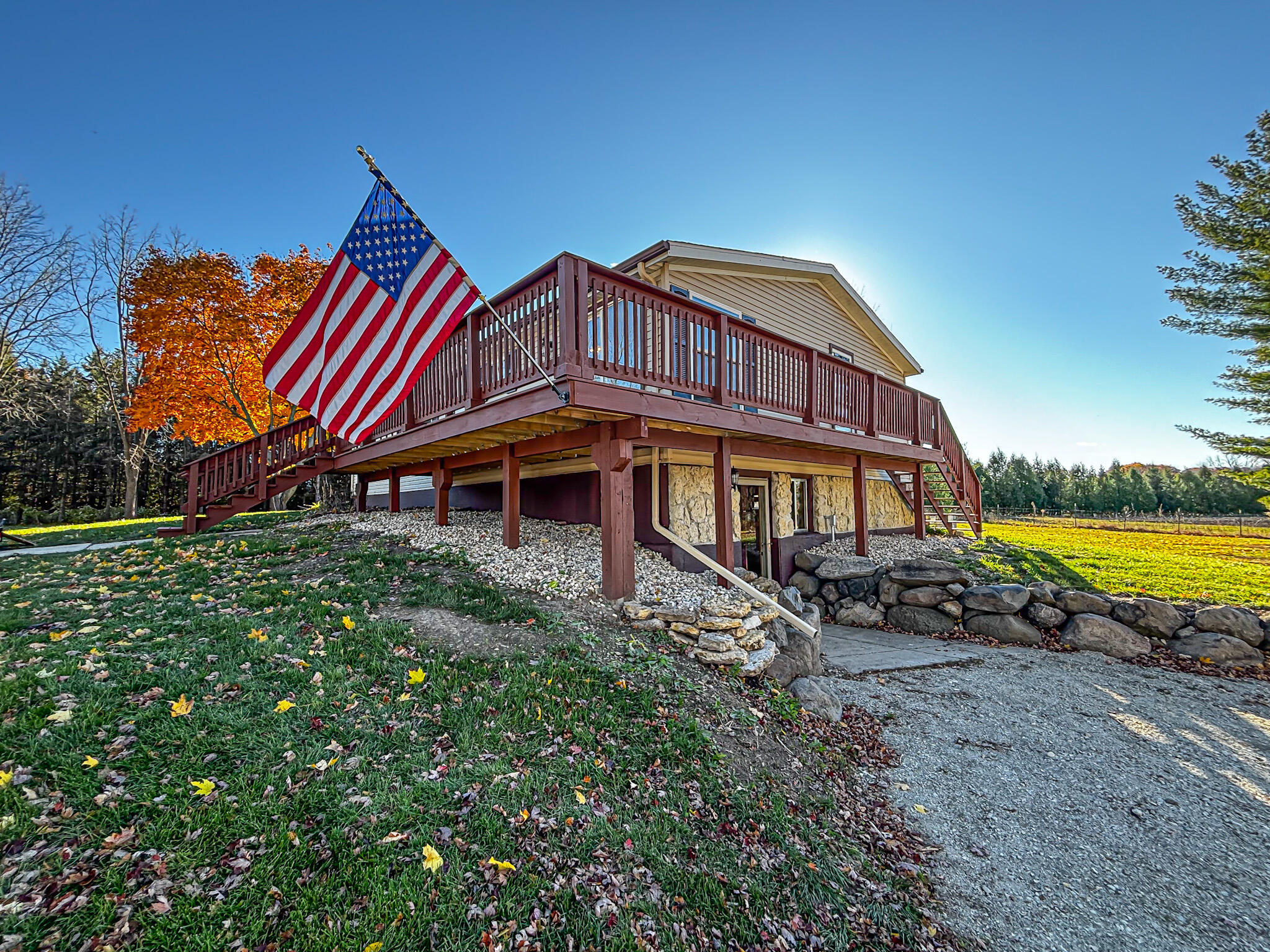 N8538 River Road Watertown, WI 53094 - Photo 17 of 44 Exterior