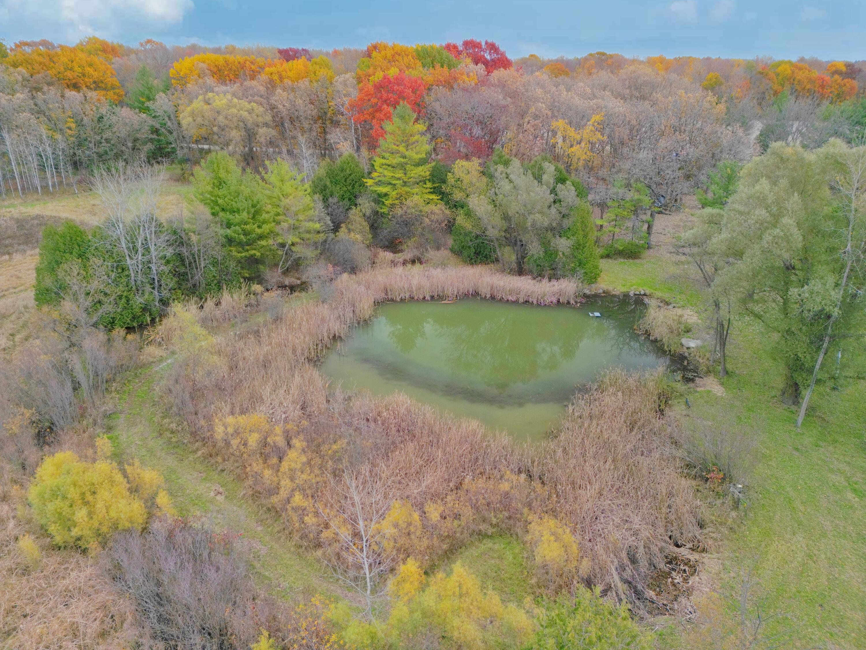 N8538 River Road Watertown, WI 53094 - Photo 2 of 44 Pond