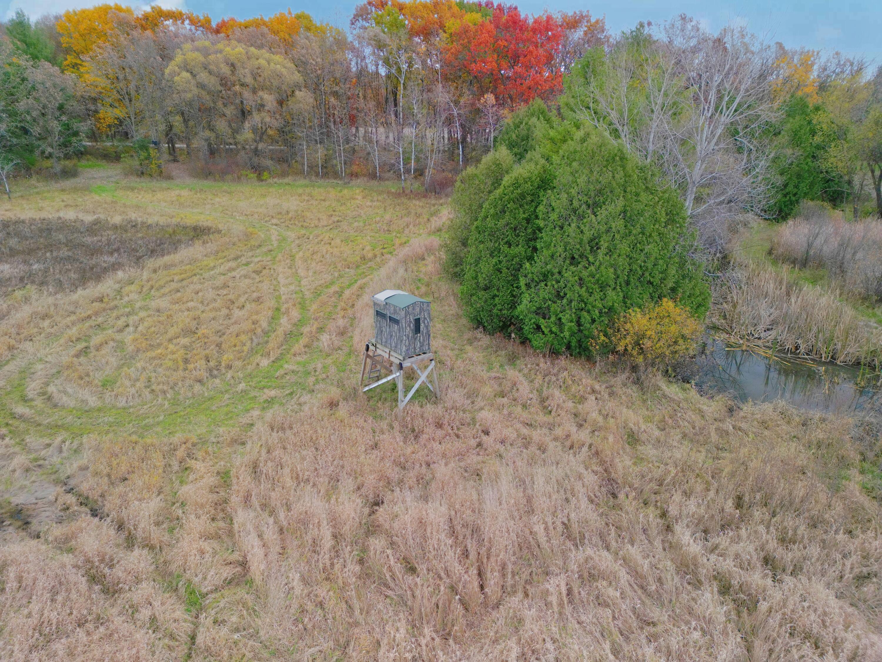 N8538 River Road Watertown, WI 53094 - Photo 5 of 44 Hunt out your doorstep!