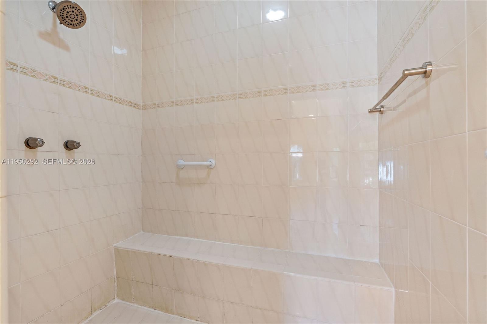 8281 Southwest 84th Terrace Miami, FL 33143 - Photo 19 of 38