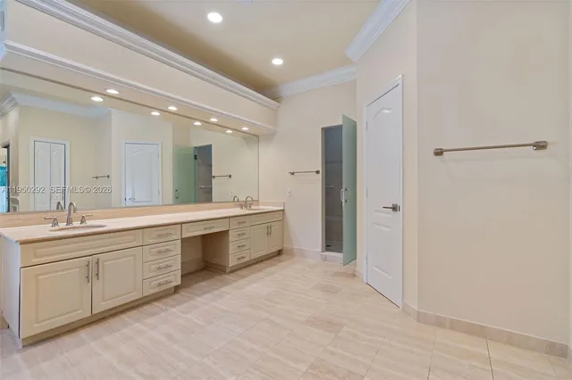 $11,000 | 8281 Southwest 84th Terrace, Miami, FL 33143