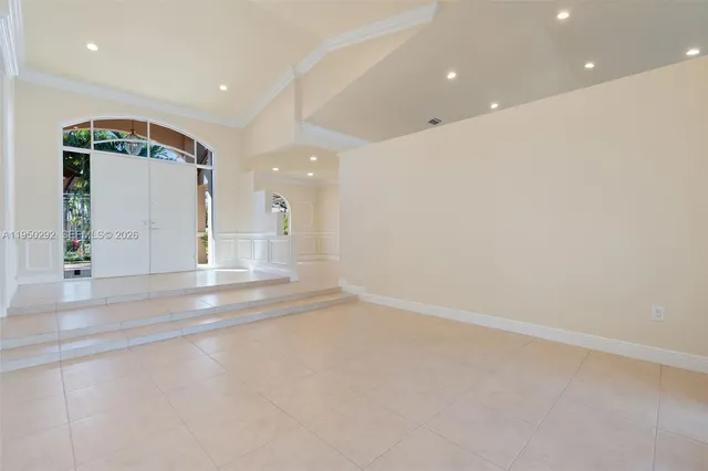 $11,000 | 8281 Southwest 84th Terrace, Miami, FL 33143