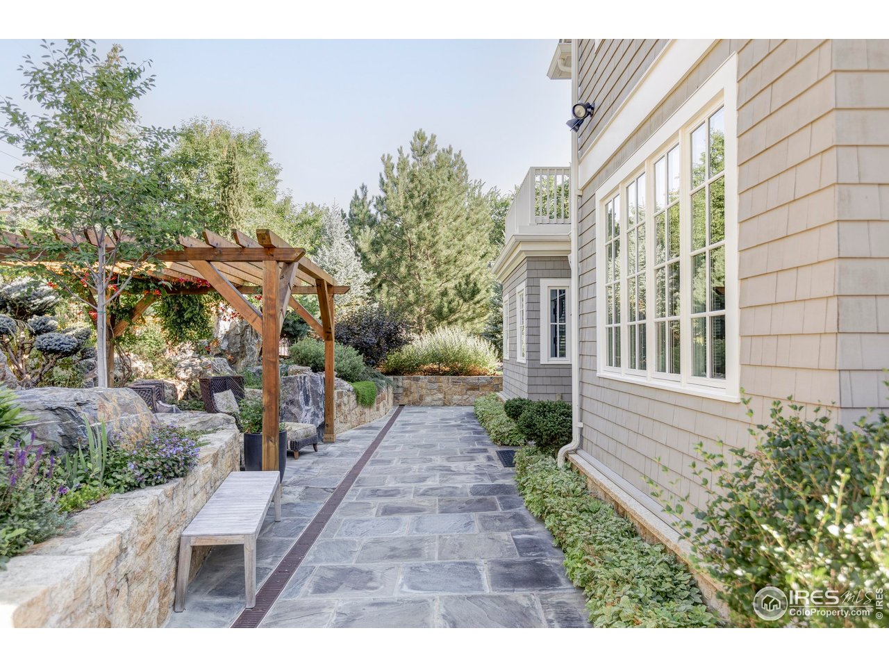 3189 5th Street Boulder, CO 80304 - Photo 37 of 37 a view of a pathway with a pathway
