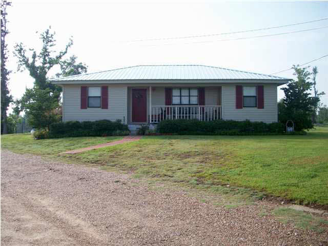 2425 Ridge Road Yazoo City, MS 39194 - Photo 2 of 13 Photo 2