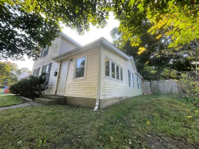 $65,000 | 310 Locust Street, Marshall, MI 49068