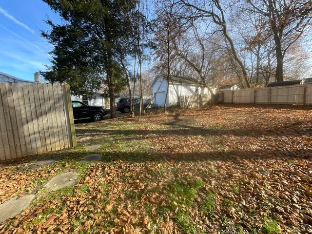 $65,000 | 310 Locust Street, Marshall, MI 49068