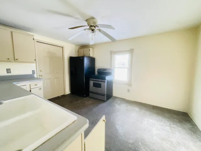 $65,000 | 310 Locust Street, Marshall, MI 49068