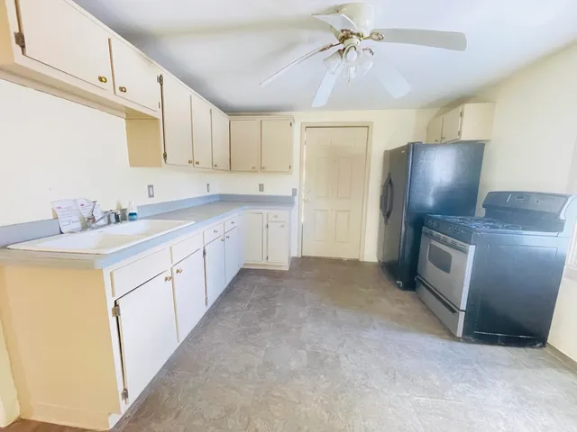 $65,000 | 310 Locust Street, Marshall, MI 49068