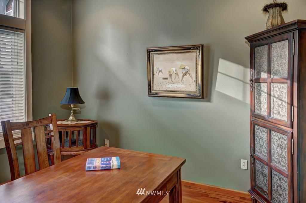 15345 Virginia Point Road Northeast Poulsbo, WA 98370 - Photo 12 of 20 Gallery Image 12