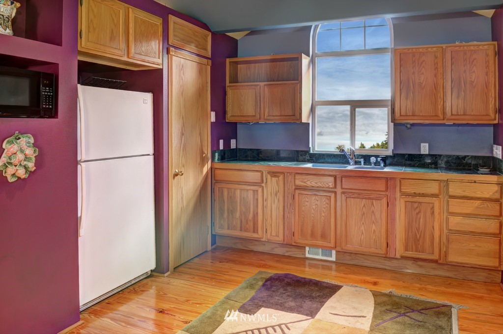 15345 Virginia Point Road Northeast Poulsbo, WA 98370 - Photo 15 of 20 Gallery Image 15