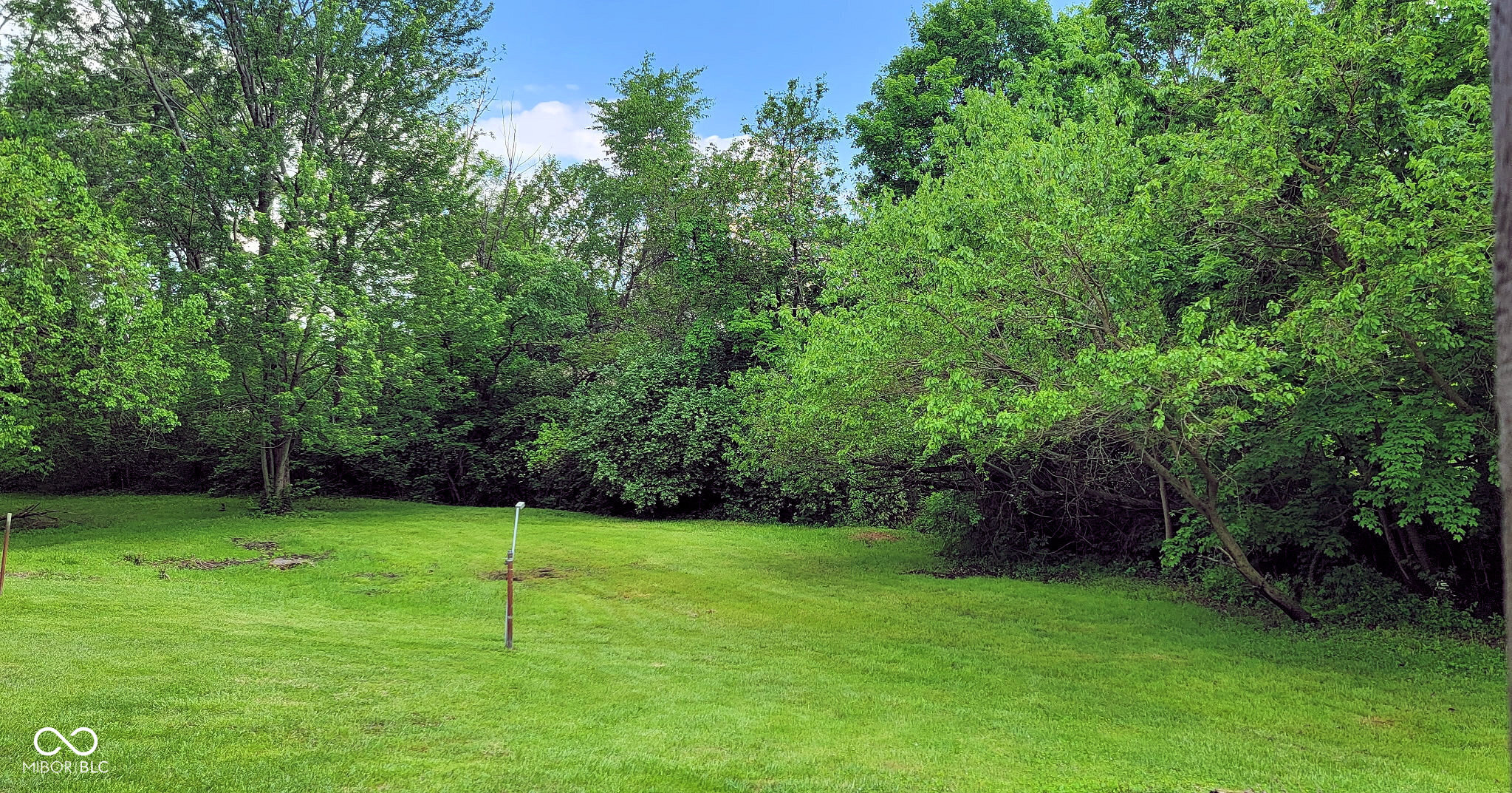 935 Fry Road Greenwood, IN 46142 - Photo 3 of 27 Gallery Image 3
