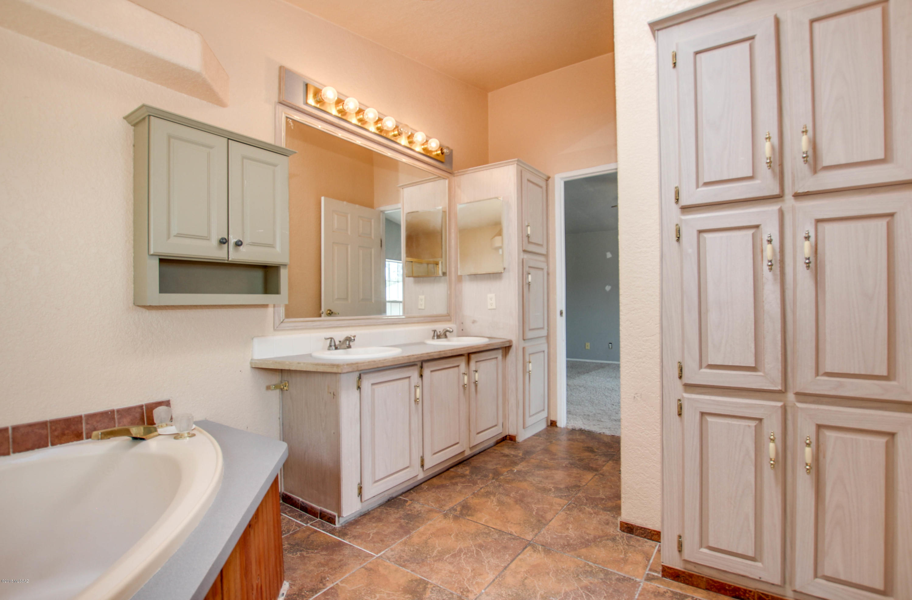 3890 East Edwin Road Tucson, AZ 85739 - Photo 24 of 45 Gallery Image 24