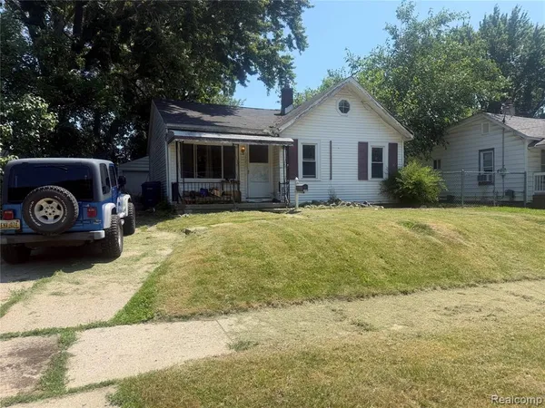 $44,950 | 1425 Knight Avenue, Flint, MI 48503