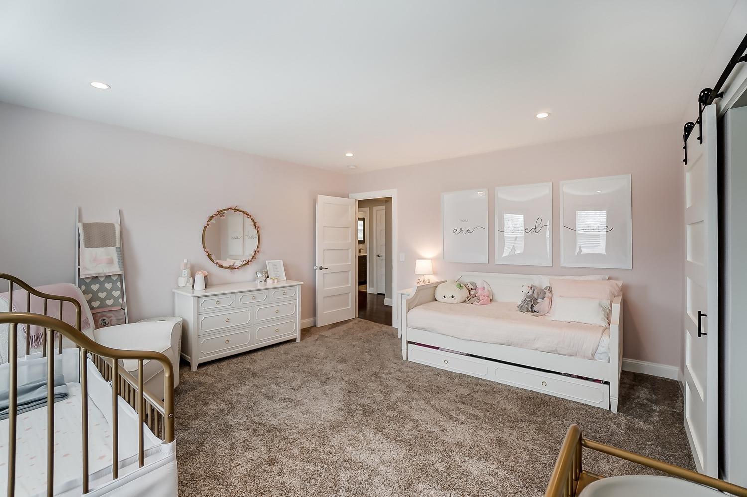 1079 Asbury Road Cincinnati, OH 45255 - Photo 28 of 50 Gallery Image 28