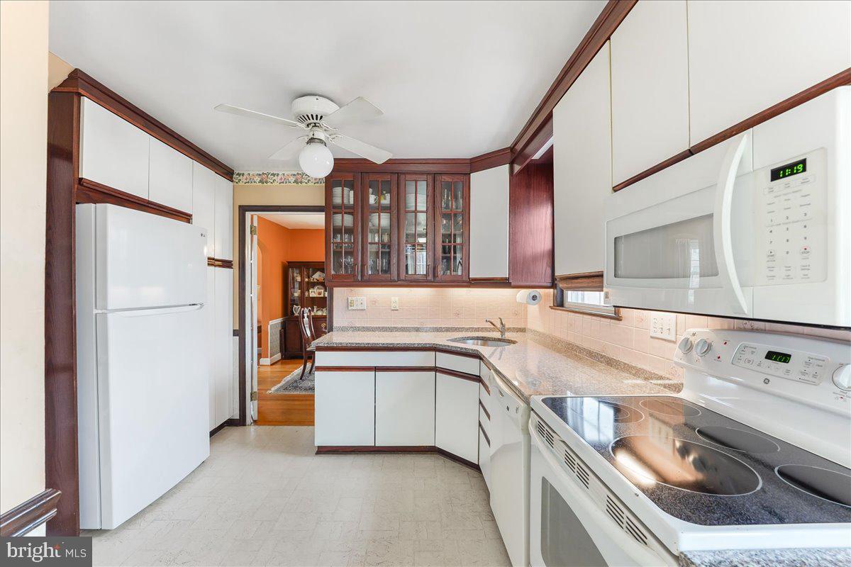 241 Signal Road Drexel Hill, PA 19026 - Photo 11 of 30