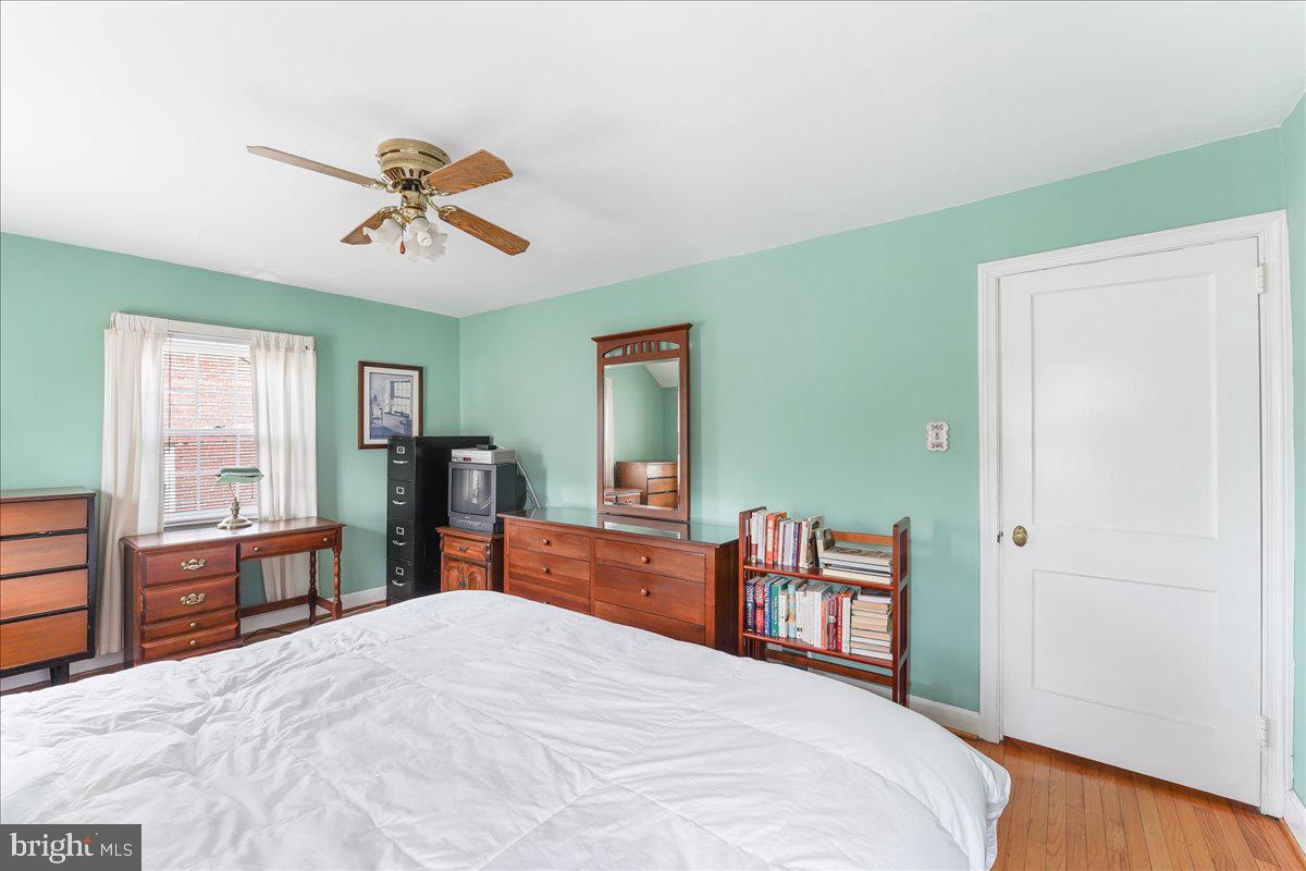 241 Signal Road Drexel Hill, PA 19026 - Photo 14 of 30