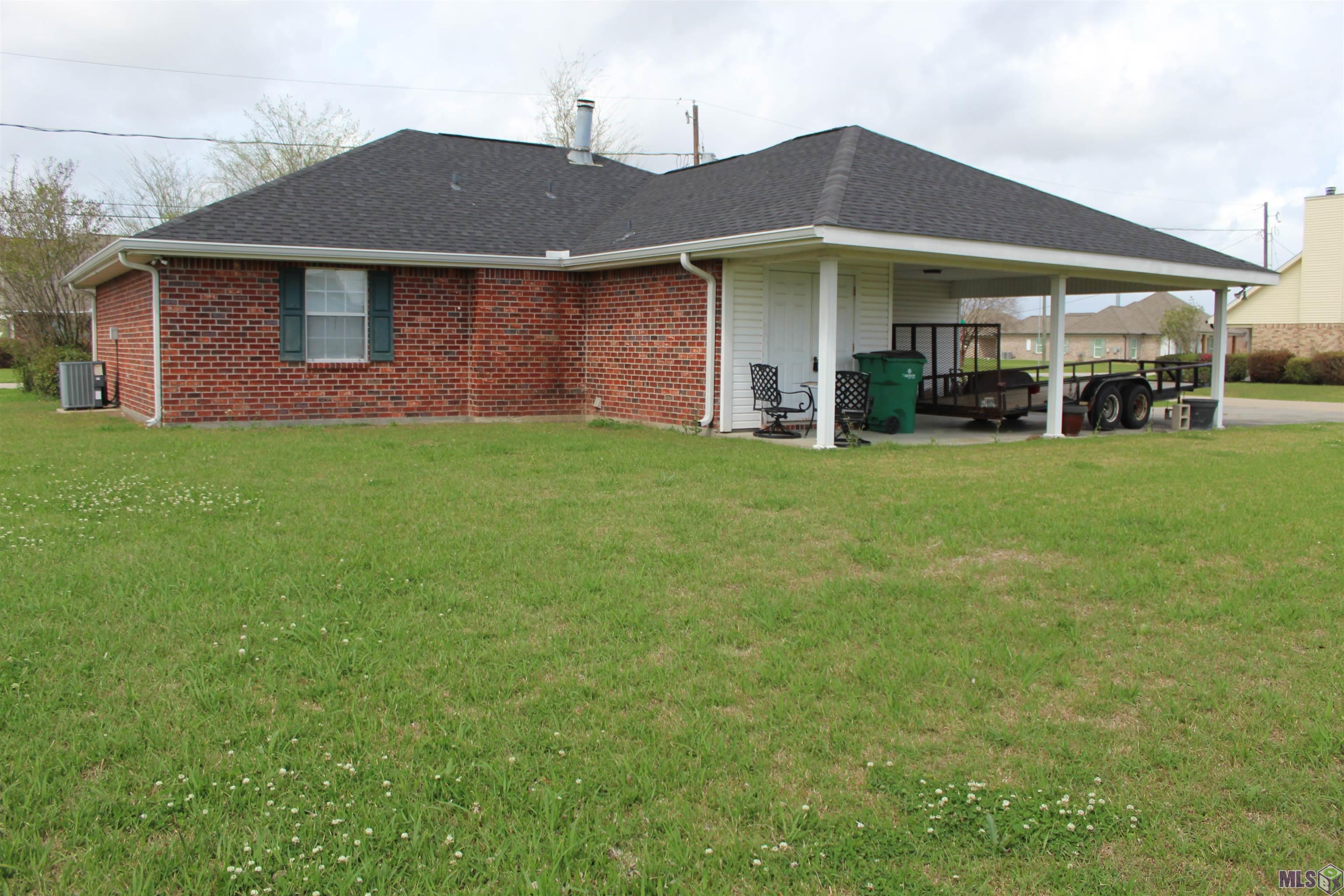 301 Aspen Drive Raceland, LA 70394 - Photo 4 of 21