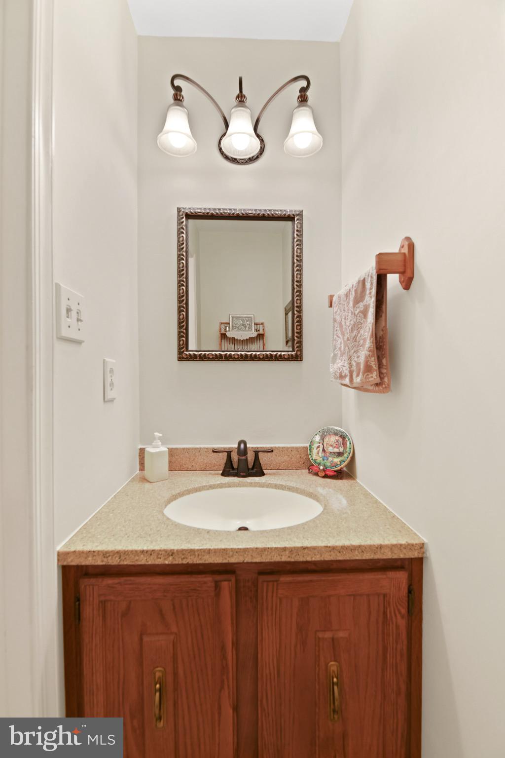 11 Robin Ridge Court Baltimore, MD 21234 - Photo 6 of 21