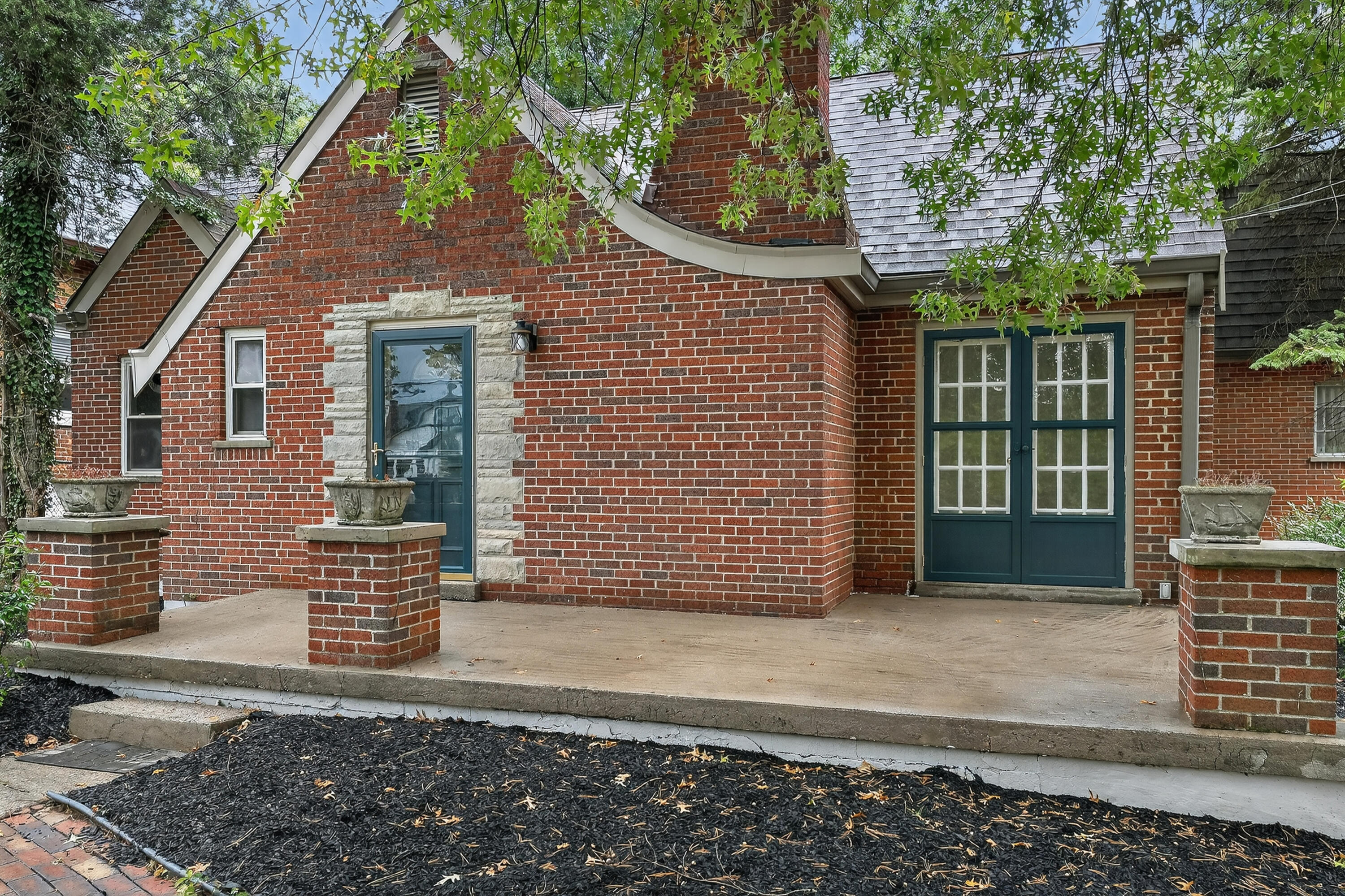 32 Dudley Road Fort Mitchell, KY 41017 - Photo 3 of 42