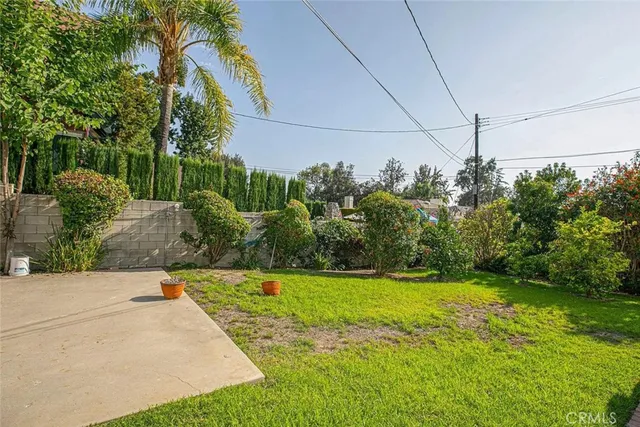 a view of a house with a patio