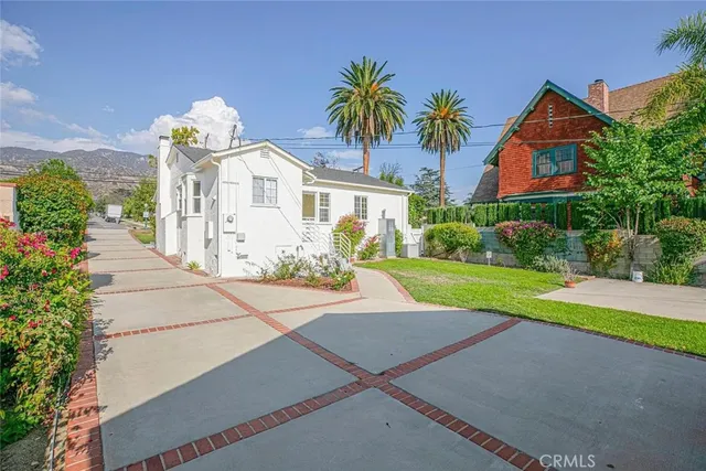 $4,700 | 1606 Bel Aire Drive, Glendale, CA 91201