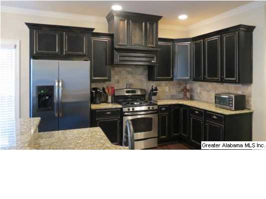 391 Strathaven Drive Pelham, AL 35124 - Photo 6 of 24