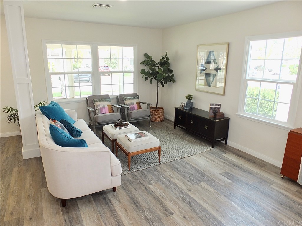 3758 Chatwin Avenue Long Beach, CA 90808 - Photo 4 of 54