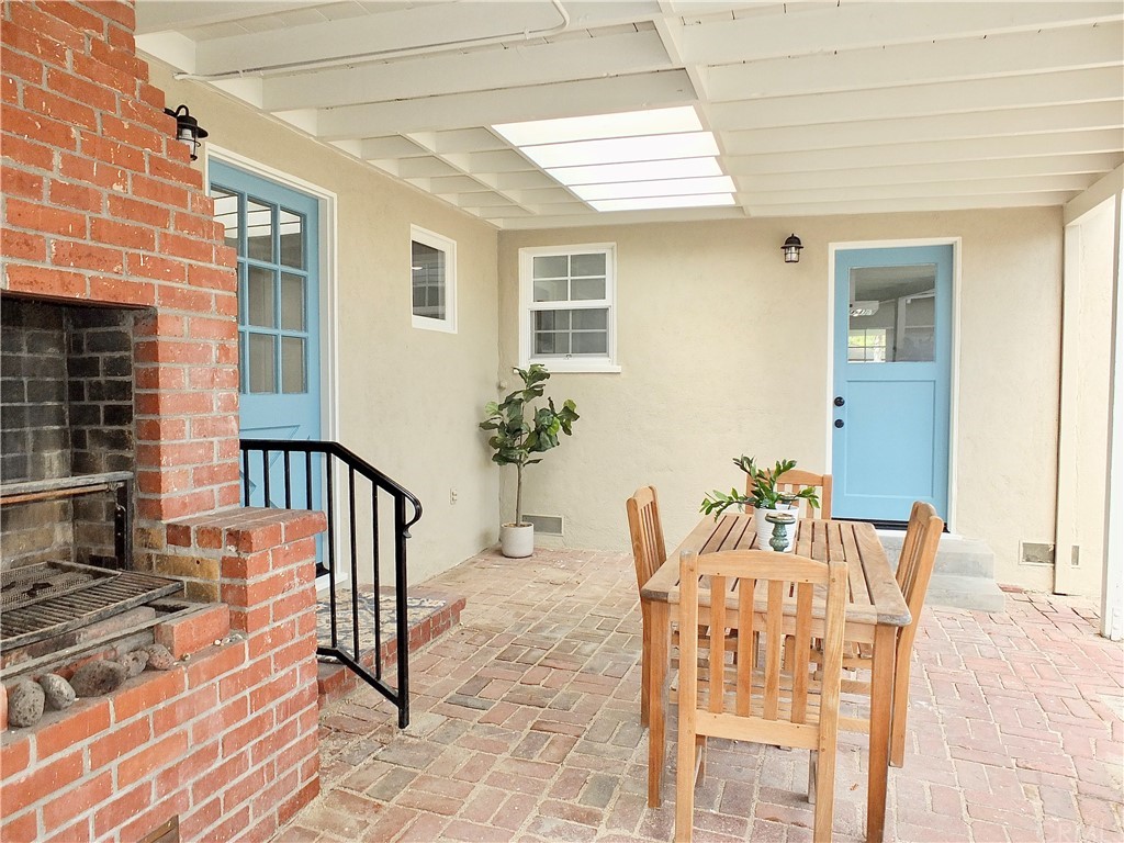 3758 Chatwin Avenue Long Beach, CA 90808 - Photo 42 of 54